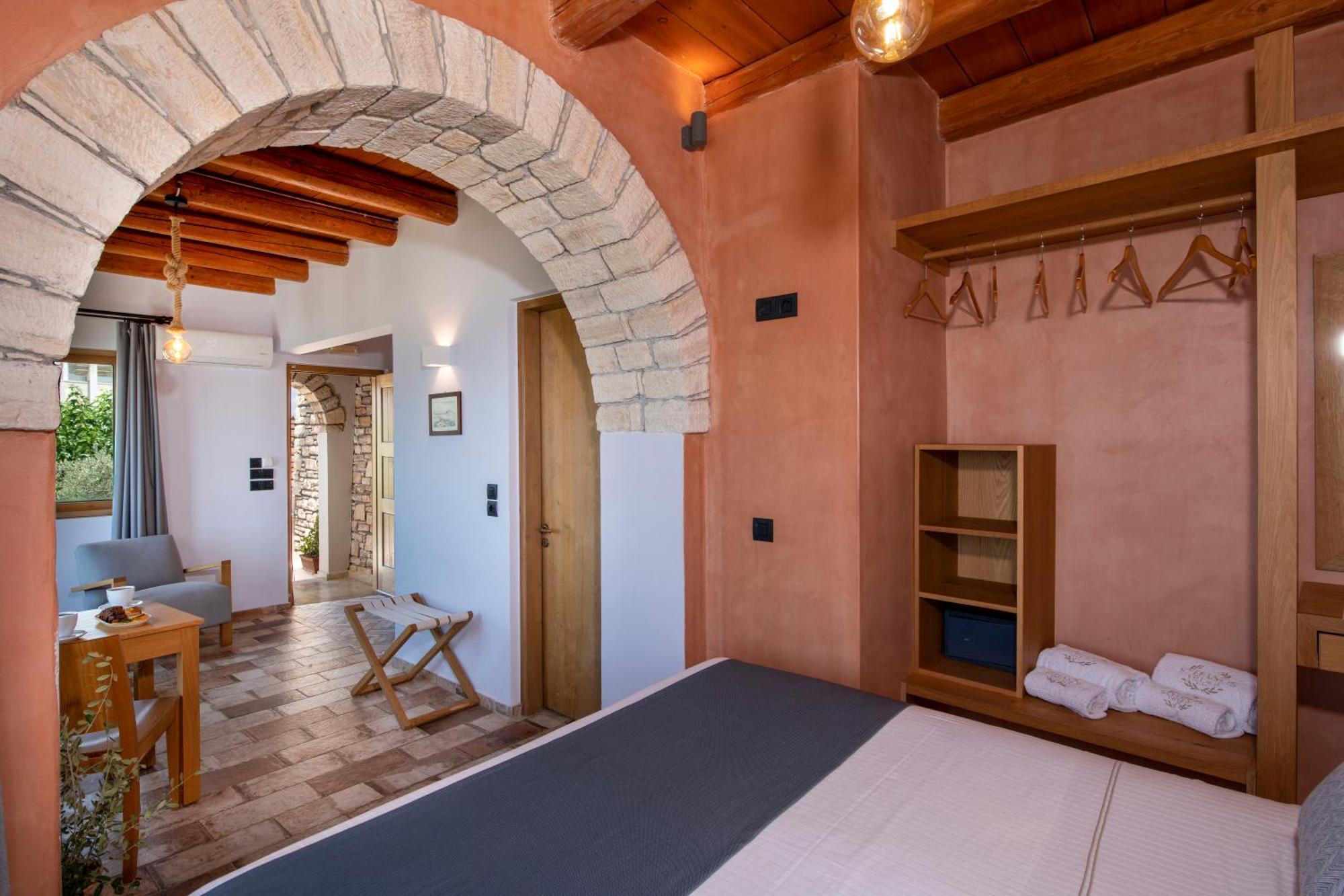 Stefanos Village Hotel Mírthios Zewnętrze zdjęcie